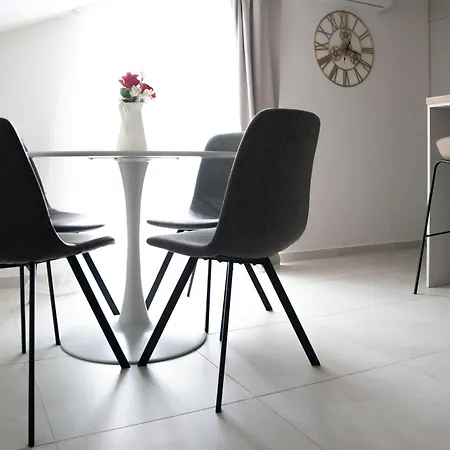Vitas Apartment